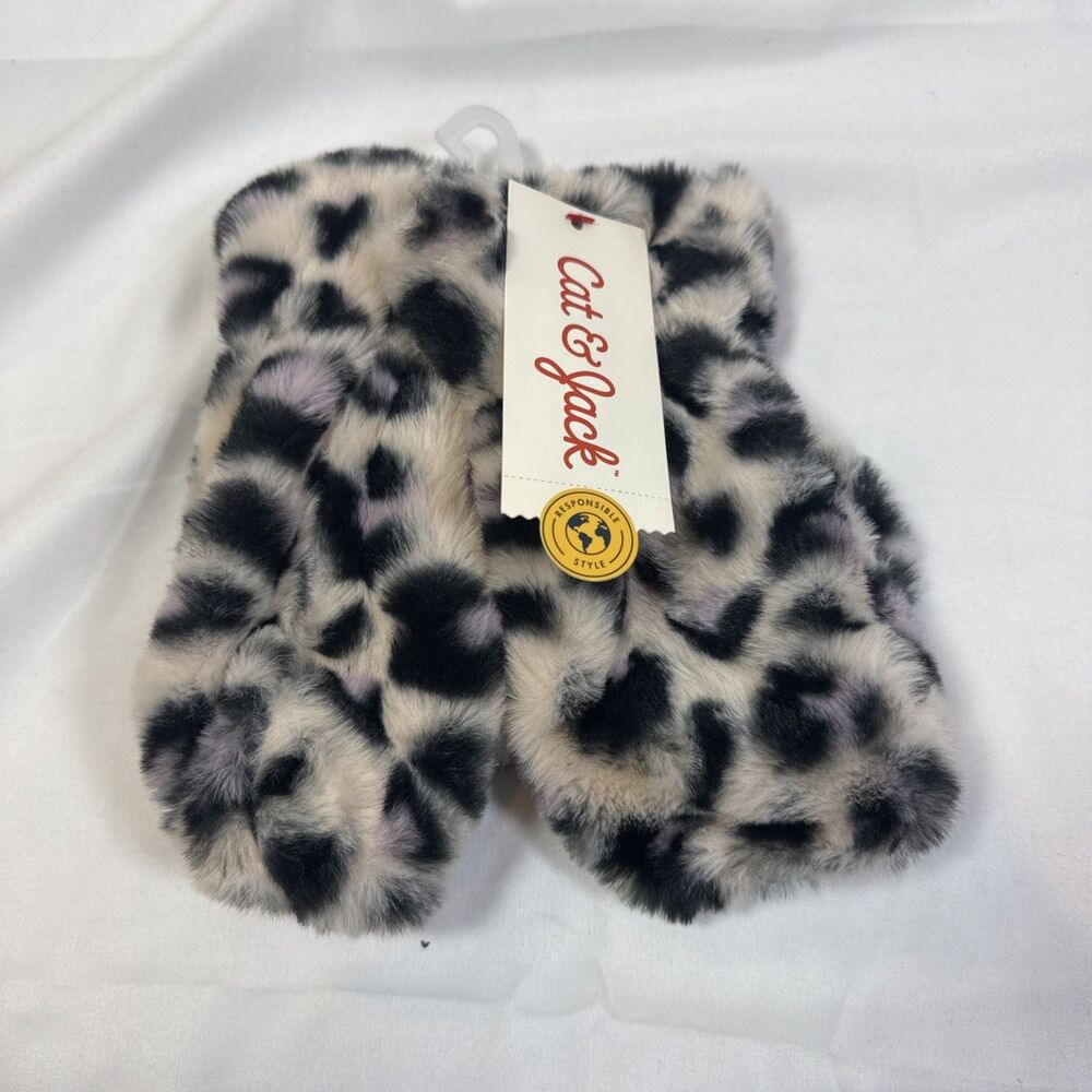 Cat & Jack Girls Mittens Leopard Print Size  4-7 (1) Pair